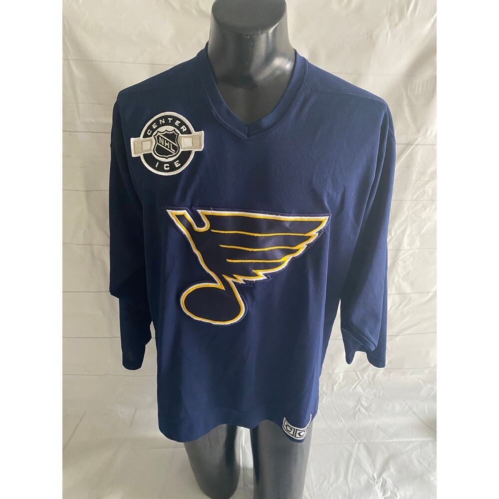 St. Louis Blues Center Ice CCM Official License NHL Jersey Adult Medium VTG #